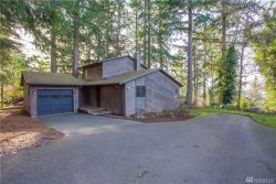 househunting:   踙,500/2 br/1400 sq ft Bellingham, WA built in 1981  It’s worth it for the view.  Although it clearly hasn’t been updated since the 80′s so you’d have a shitload of work to do if you wanted something to live in that matched