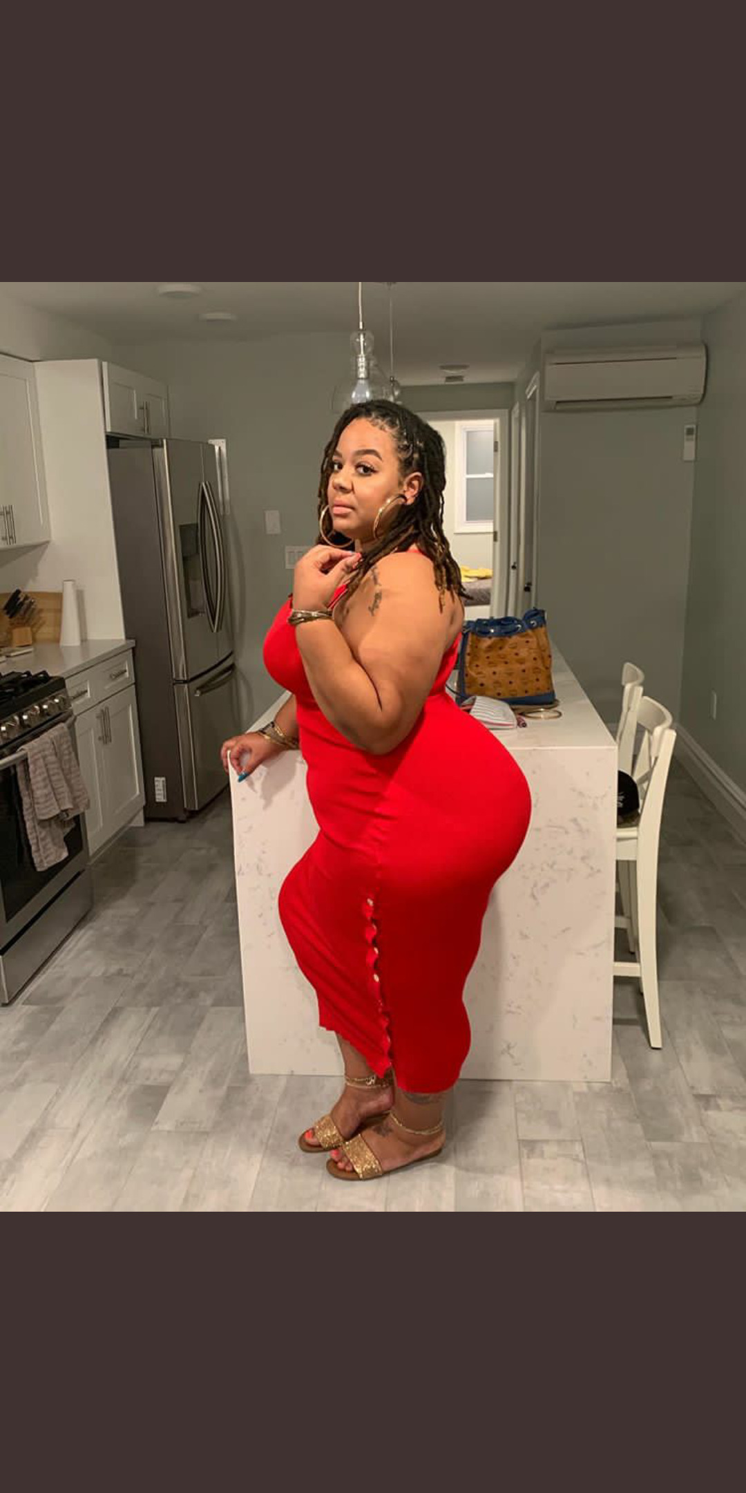 bigmandes:Had too take her outta town too go dancing then afterwards I ate that pussy
