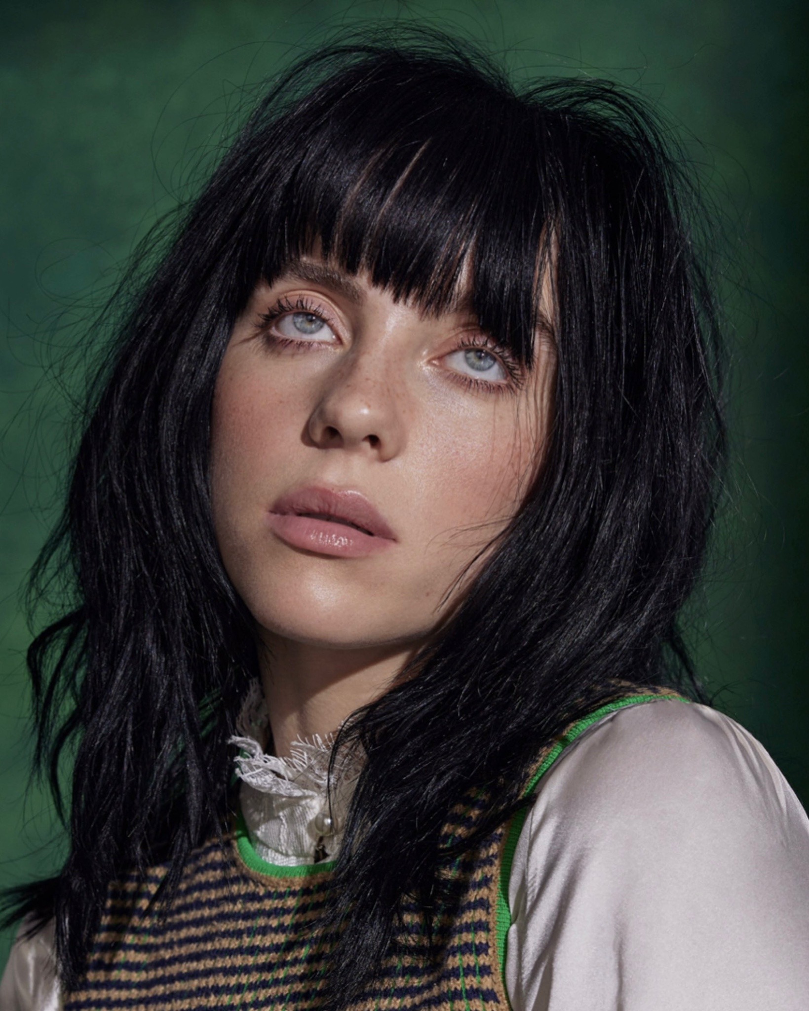 Sex babyeilish:Billie photographed for Apple pictures