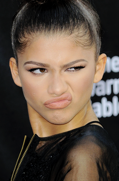 Porn Pics Zendaya blessing us with her iconic face