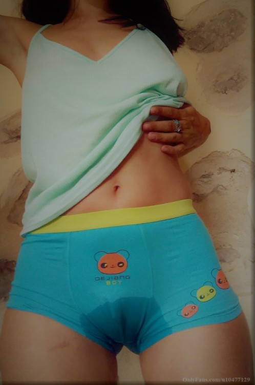 abdlgirl2000:  Retrouvez toutes mes photos non recoupées et mes vidéos ABDL / pipi-culotte / pipi au lit / caca-culotte, en me  rejoignant sur OnyFans (https://onlyfans.com/u10477129) Plein de bisous!Find  all my uncut photos and ABDL / panty-wetting