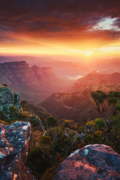 sitoutside:Sunset from Mariepskop by Mark Dumbleton