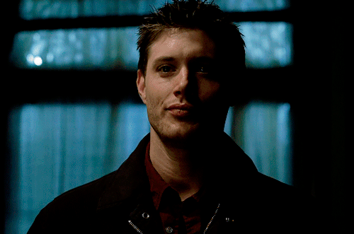 casmode:DEAN IN EVERY EPISODE↳PILOT (1x01)