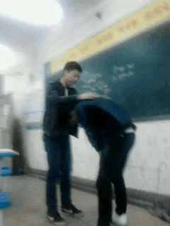 futubandera:  ¿Quien dijo que los chinos no fallaban? 
