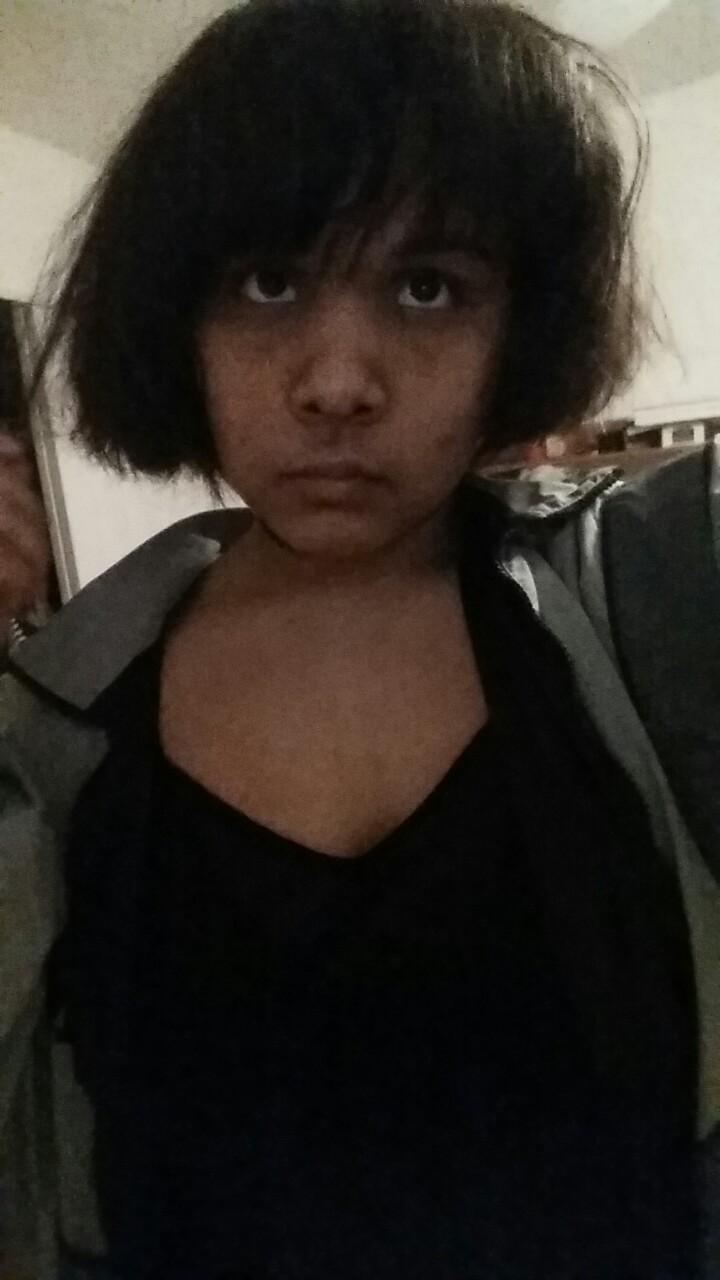 oddballdaughter:Someone invite me 2 a party I like fun and sitting alone. 