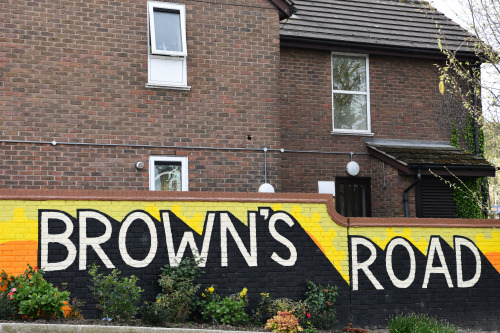 It’s a brown, brown world!Brownish coloured sheltered housing on Brown’s Road, Walthamst