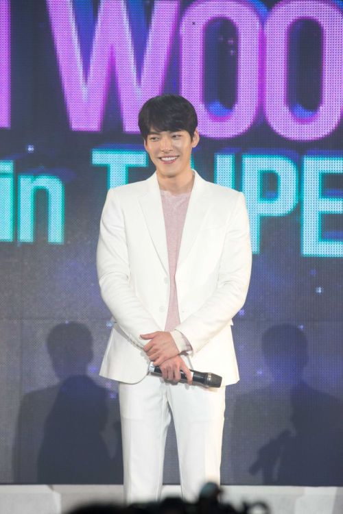 150425 WooBin FM In Taiwan