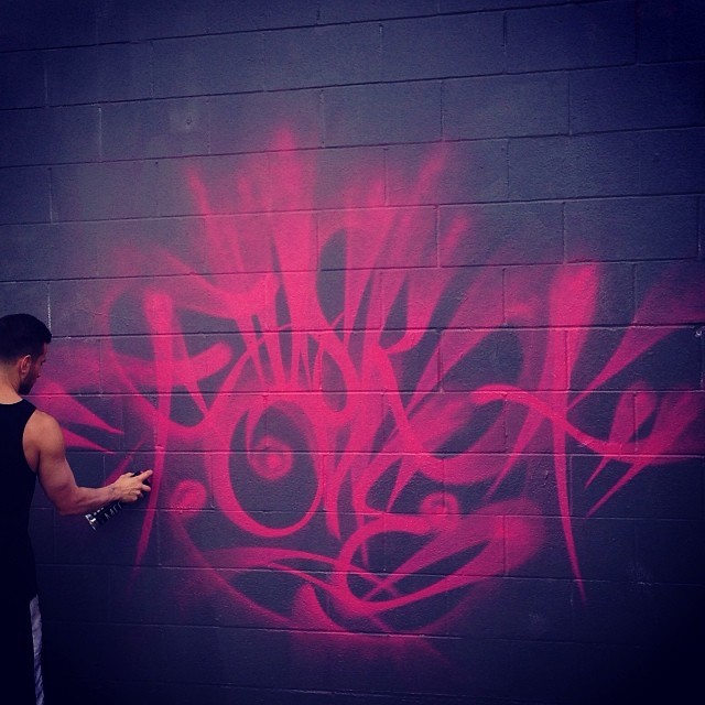 handstyler:  dope handstyles, flares and drips from Instagram: @80sixer