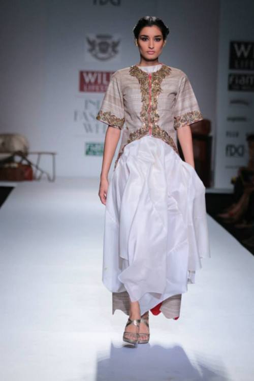 beautifulsouthasianbrides:  Samant Chauhan Wills Lifestyle India Fashion Week A/W 2014