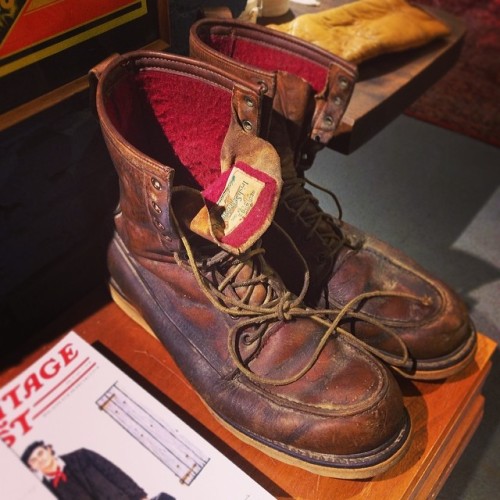 redwingshoestoreamsterdam:  Spotted at @tenuedenimes 1960’s Red Wing Irish Setter boots!! One the oldest pair of boots we’ve got our hands on! Have a good weekend! #redwing #redwings #redwingshoes #redwingamsterdam #usbootsfreak #irishsetter #boots