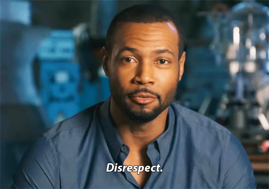 ohtonystark:  Shadowhunters cast - Pet Peeves 