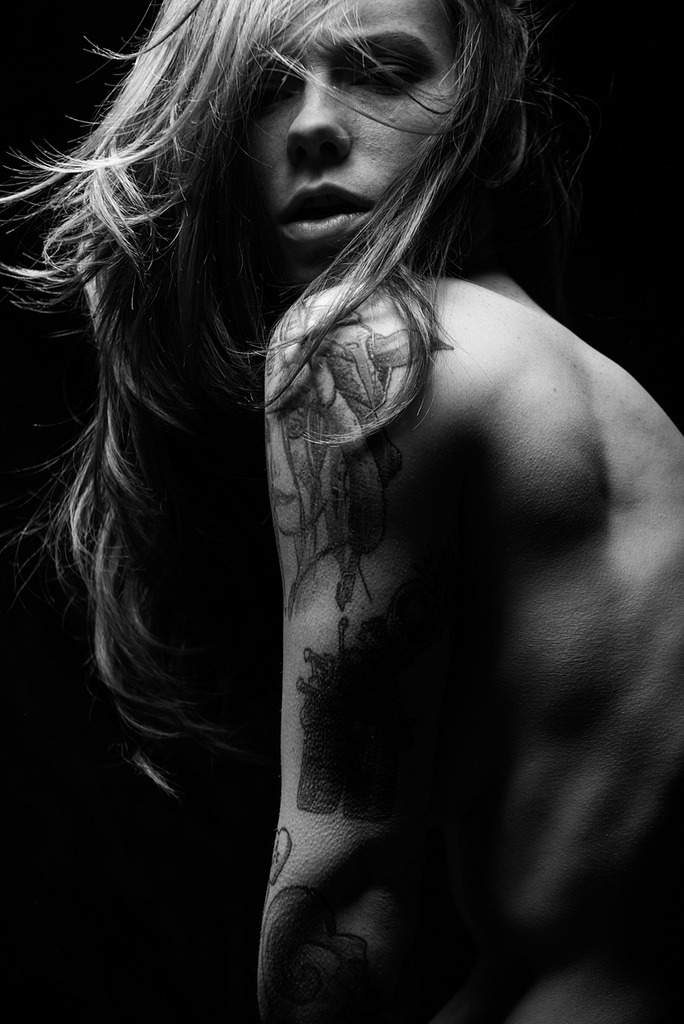wanna-do-bad-things-with-u:  Hattie Watson 