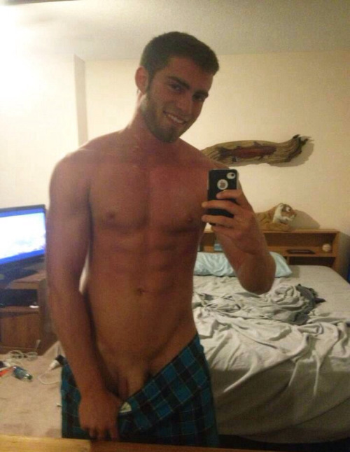 mormonsinnarnia:  Here’s to all the normal guys out there, like Chris.  He’s straight as an arrow, dating his high school sweetheart…but still knows I love a great selfie!  I appreciate a friend willing to joke around and find ways of even making