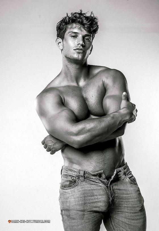 damn-hes-hot:  DAMN HE’S HOT! Follow for daily pics of hot men Instagram: https://instagram.com/damnheshot_69