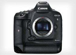bobbycaputo:  Canon 1D X Mark II is a 4K