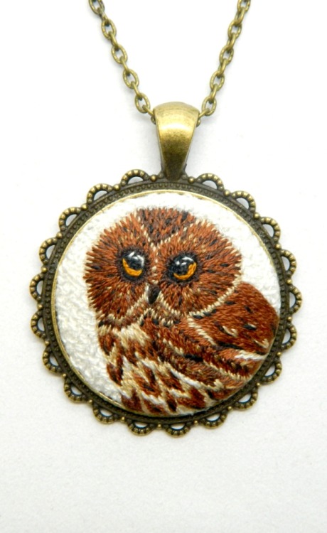 The elegant necklace &ldquo;The owl bird&rdquo; with painting micro embroidery made with brown, blac