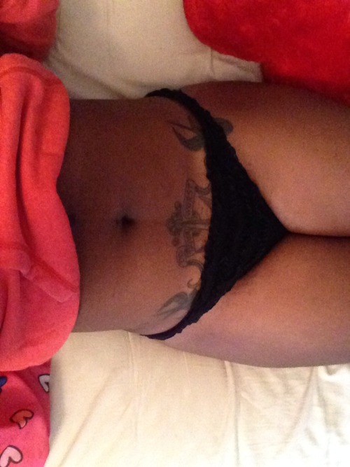 jaedewilliams:  yungronstoppable:  jaedewilliams:  yungronstoppable:  jaedewilliams:  ceezhardestofhearts:  indigobluesnsol:  jaedewilliams:  proteinpills:  jaedewilliams:  thabootyscholar tagged me in the hoodies and panties thingy…  You are too fucking
