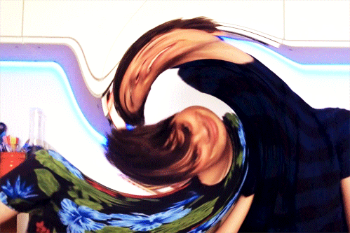 cityofdilusion:The Photobooth Challenge: Phan vs KickTheStickz