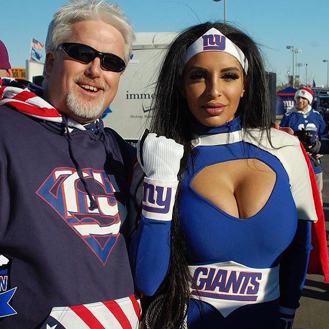 By @fanvanpartybus via @RepostWhiz app: Pleasure meeting you at our #tailgate yesterday.