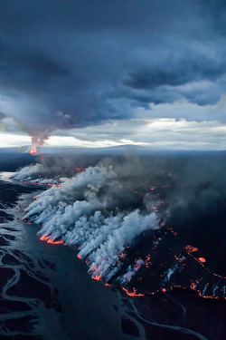 earthyday:  Volcano Eruption  by Greg Duncan 