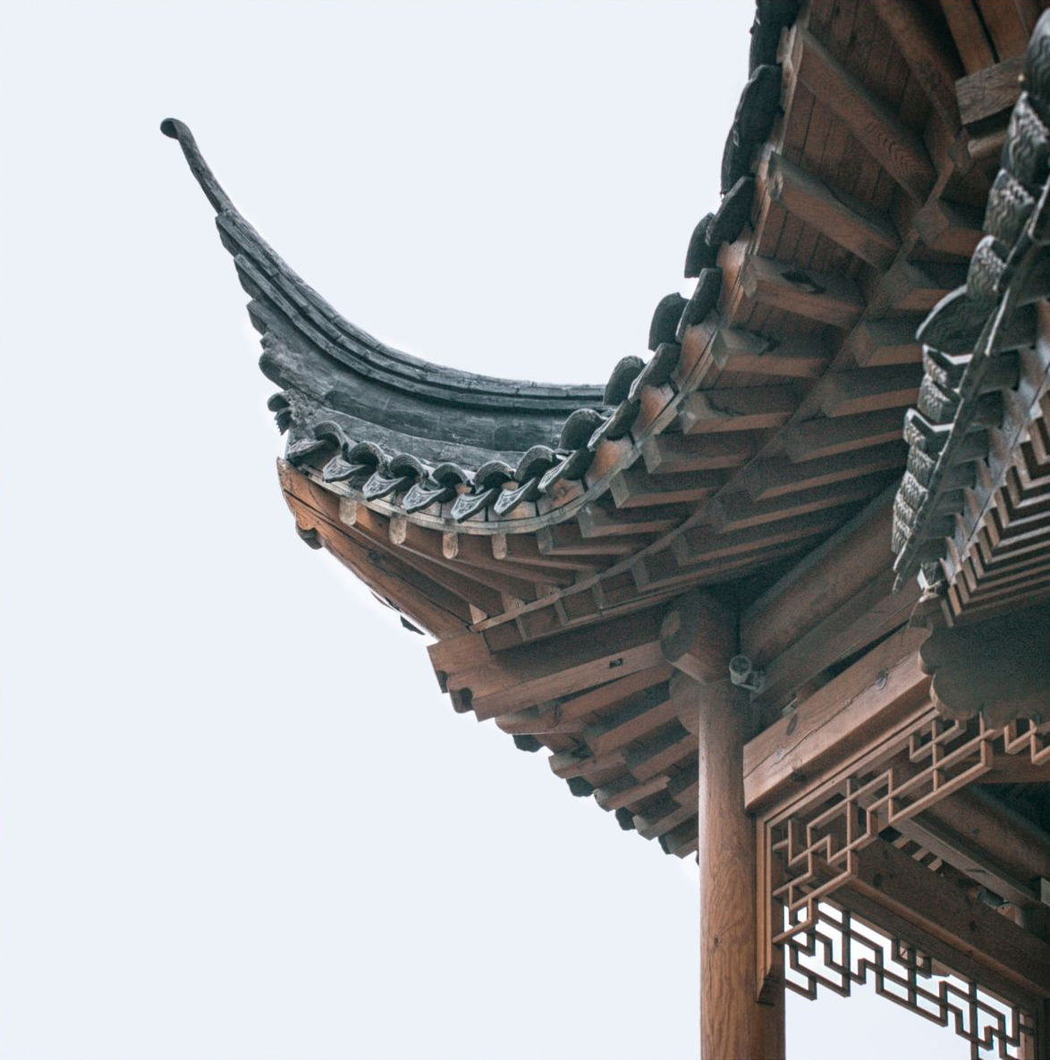 fuckyeahchinesegarden:traditional chinese mansion by Mike.  tianjin, china