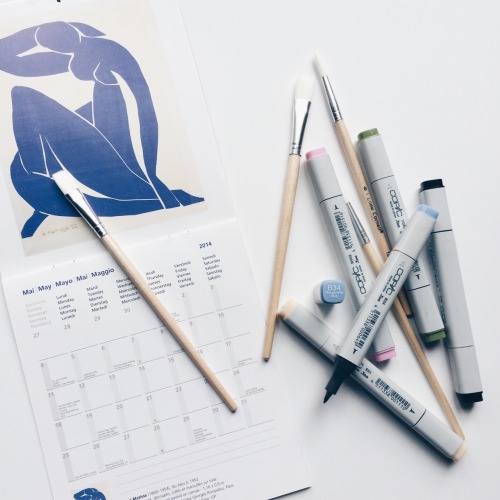 softrain:blue study on white ft old matisse calendar