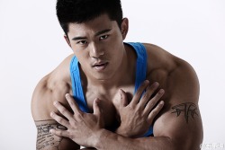 Viva!Asian hunks!