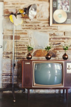 Midcenturymodernfreak:  Center Of Focus - Via 