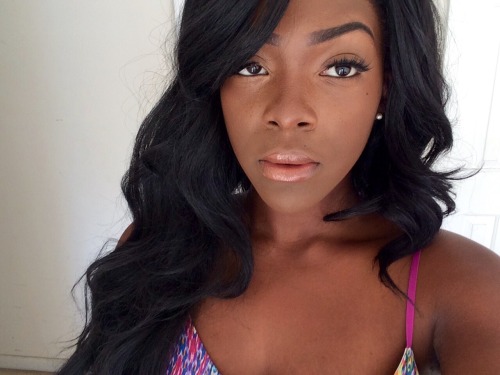 nessanotarized:  Its BLACK OUT DAY.   😘🌸💐
