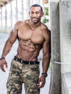 amasculinemenagerie:    🏆AJ Ellison  