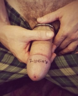 dysfunctional-amateurs:  Touched up Lydia’s name a bit.  Was going to do some more designs, but that shit fucking hurts!  “Commitment!” 