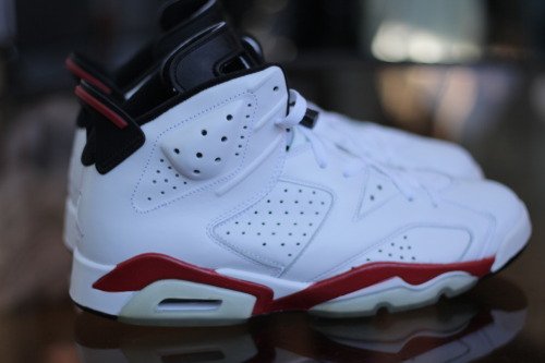 For Sale: Air Jordan VI 6 “Bulls” Year of Release: 2010 Size: 10.5 Style #384664 102 Con