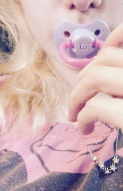 widdolbunny:  It’s just a toy paci, but