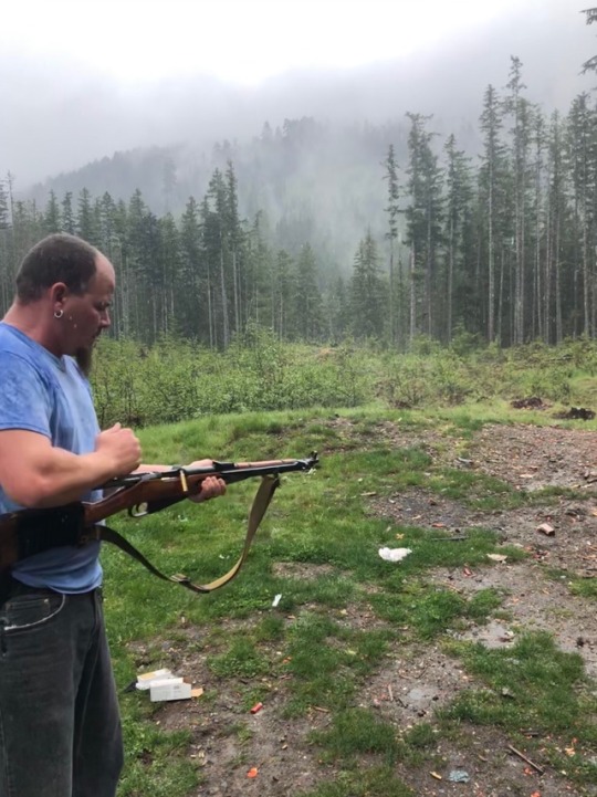 Oh how I love being able to go in and adit Live Photo’s and pic which part to use as the key photo, made it so I could capture the flame bursts coming off the Mosin 😏👌🏼. We took a few of the toys out to blow off some steam and have aroma therapy