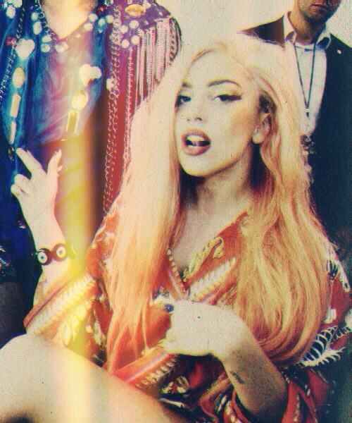 za-123:  #Gaga on We Heart Ithttp://weheartit.com/entry/83187866/via/Giorgjoe 