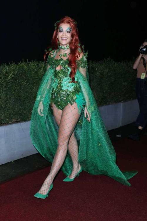 Rita Ora in green fishnets pantyhose