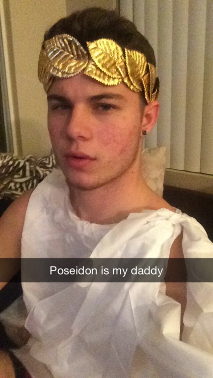 hxrcvles:  Ian phukers told me to post six selfies from 2014 and demanded I do it so here it is brother cumsock brother number two, your turn 