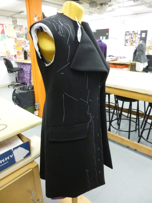lorenzocheney:My tailored coat is starting to resemble a coat! I’ve got the main body sewn together 