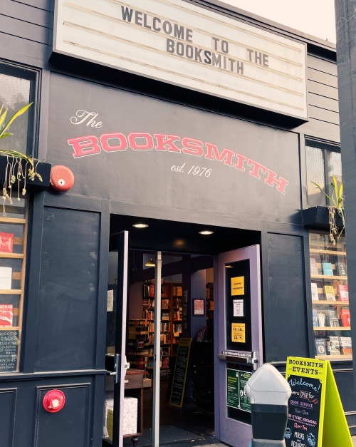 whilereadingandwalking:The Booksmith, a beautiful indie bookstore in Haight-Ashbury, San Francisco.