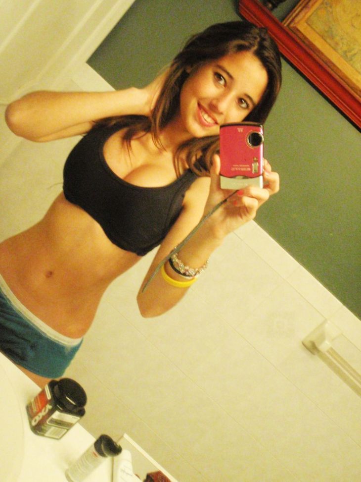 hot-teen-selfies:  Wanna watch bored teens like her strip and fuck themselves on