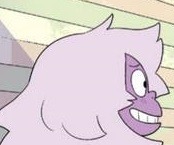 annadesu:OMFG Look how flustered and pleased with herself Amethyst is because of Pearl complimenting