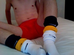 rosebudboy:Triple Nike footy socks