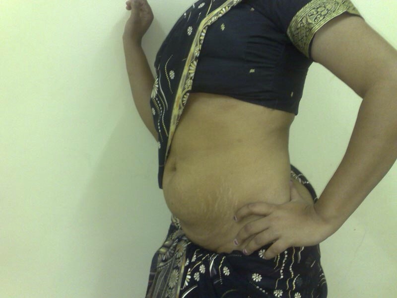 prythm:  Desi Aunty in Black Saree - Part 1/3 Follow http://prythm.tumblr.com/ for