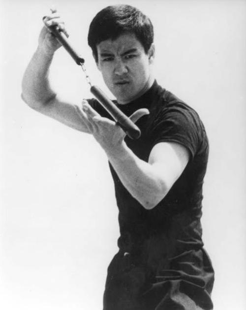 taichiclothinguniforms:                          Bruce Lee And His Nunchaku Jeet Kune Do founded by Bruce Lee through bold and rapid action is famous in the world. Nunchaku is the essence of Jeet Kune Do. His kill cudgel technical reaches