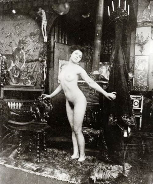 Porn Alphonse Mucha photos