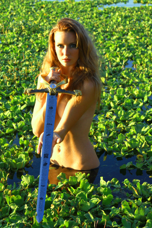 wickedwomenwarriors:  Water Nymph III by Walsingfolk
