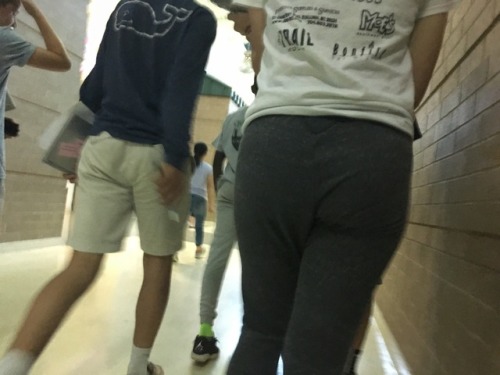 school-voyeur: Start 2018 off right with some nice pics I took