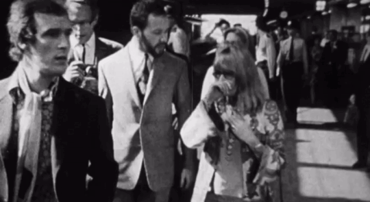 John Lennon, Ringo Starr, George Harrison, Pattie Boyd And Jenny Boyd Board The Train From Euston To