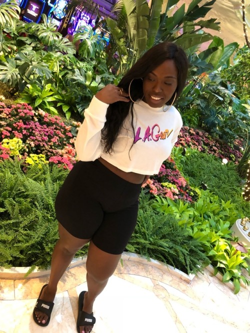 missbuttercupifurnasty:  dwntwnpuccibrown:  I havent posted a pic on tumblr in a while… Yall havent missed shit but my body been flourishing and Ive been looking amazing as always.  Hello beautiful 
