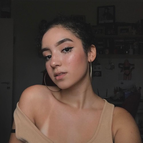 http://streetgrl.tumblr.com/post/156324897862